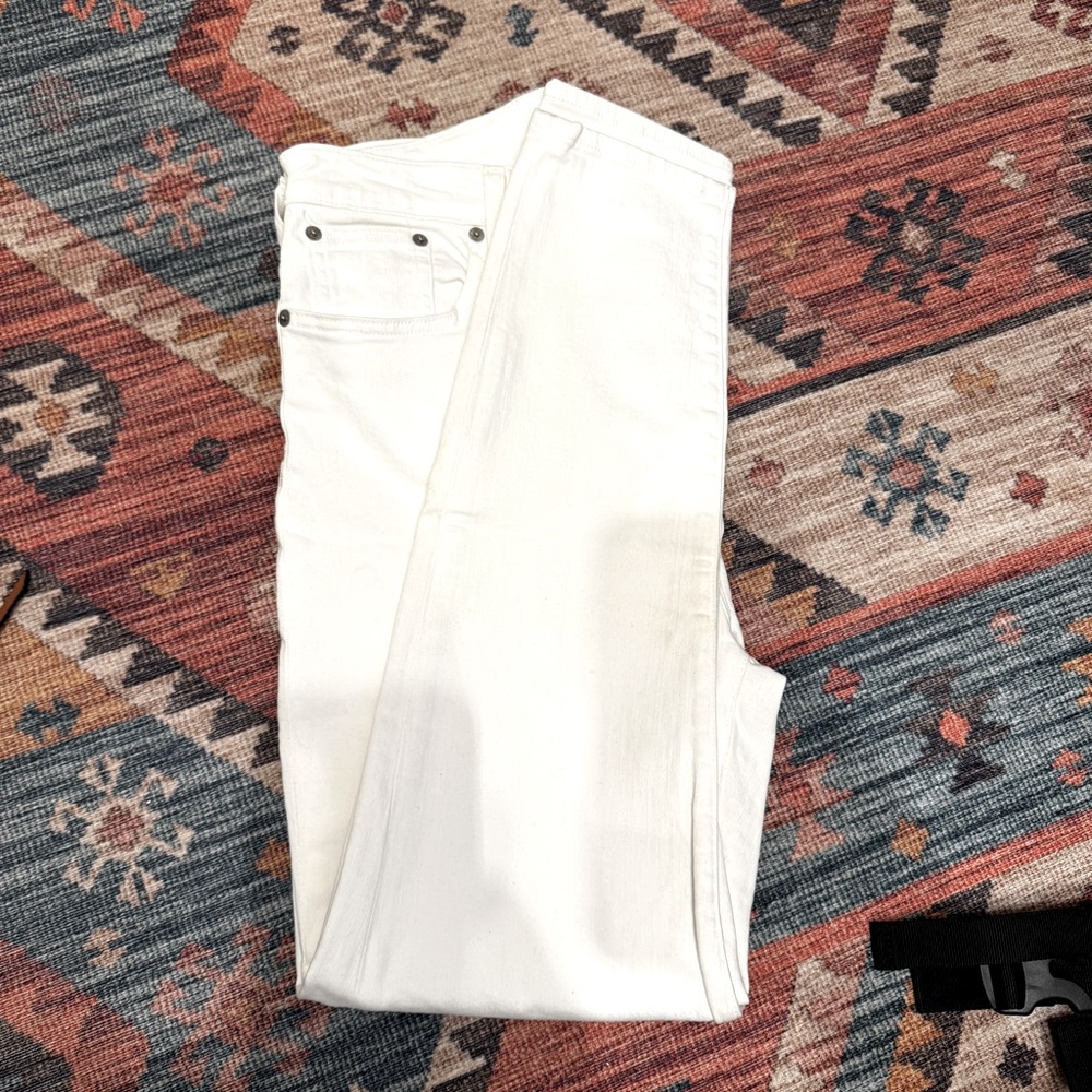 J. Crew Curvy Toothpick Jeans in White Sz. 32